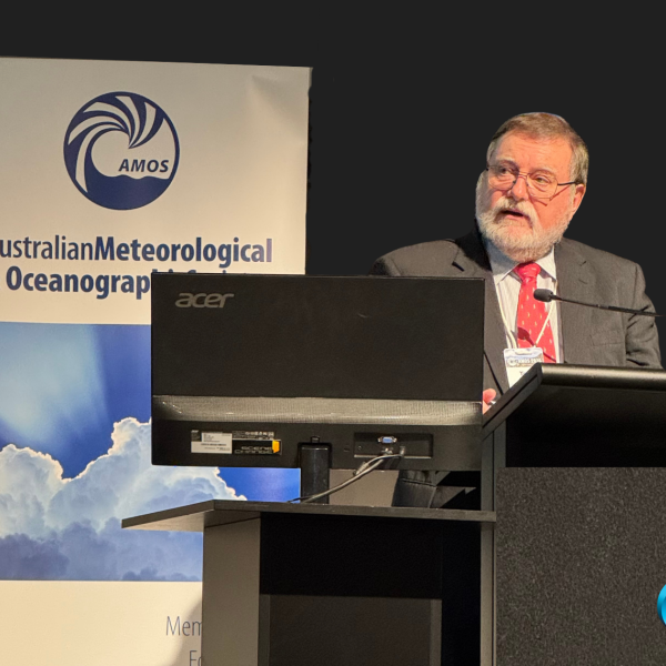 Chief Scientist Tony Haymet giving a speech