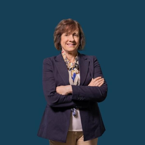 Lesley Hughes banner image